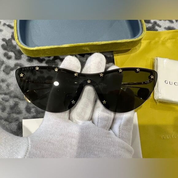 NIB Cat-eye Gucci Sunglasses - Picture 1 of 11
